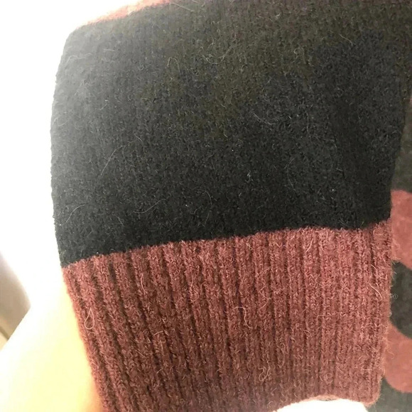 Treasure and Bond color block tunic sweater - Picture 7 of 10